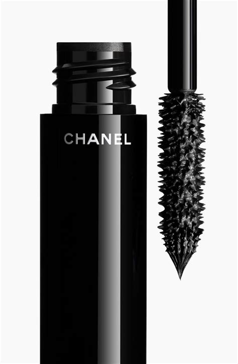 mascara chanel volume revolution|chanel mascara le volume boots.